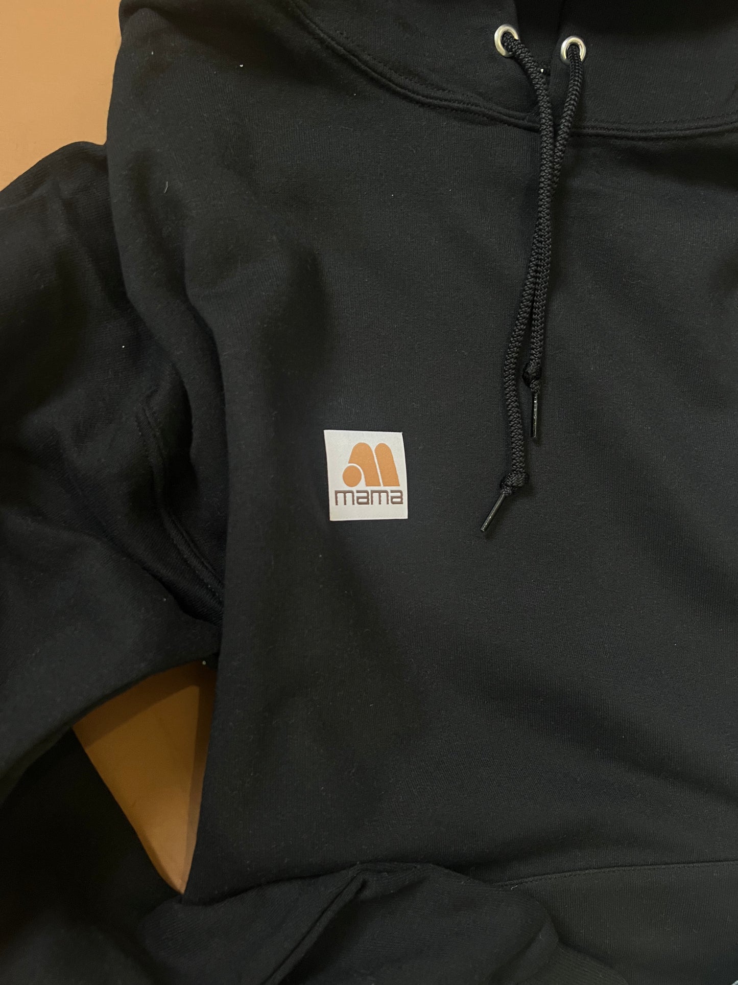 MAMA logo woven - Black hoodie