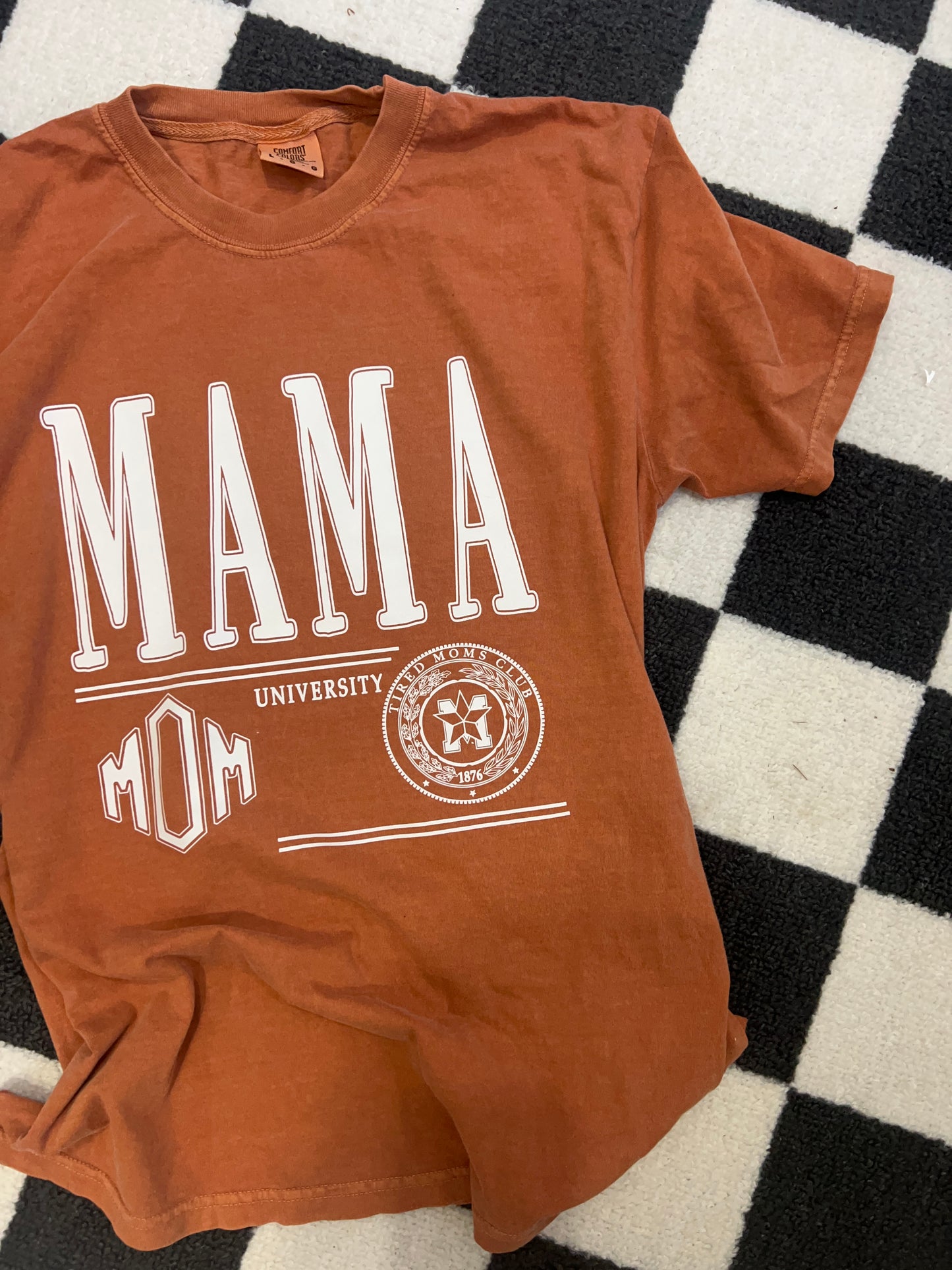 Mama University (more colors) - Comfort Colors tee