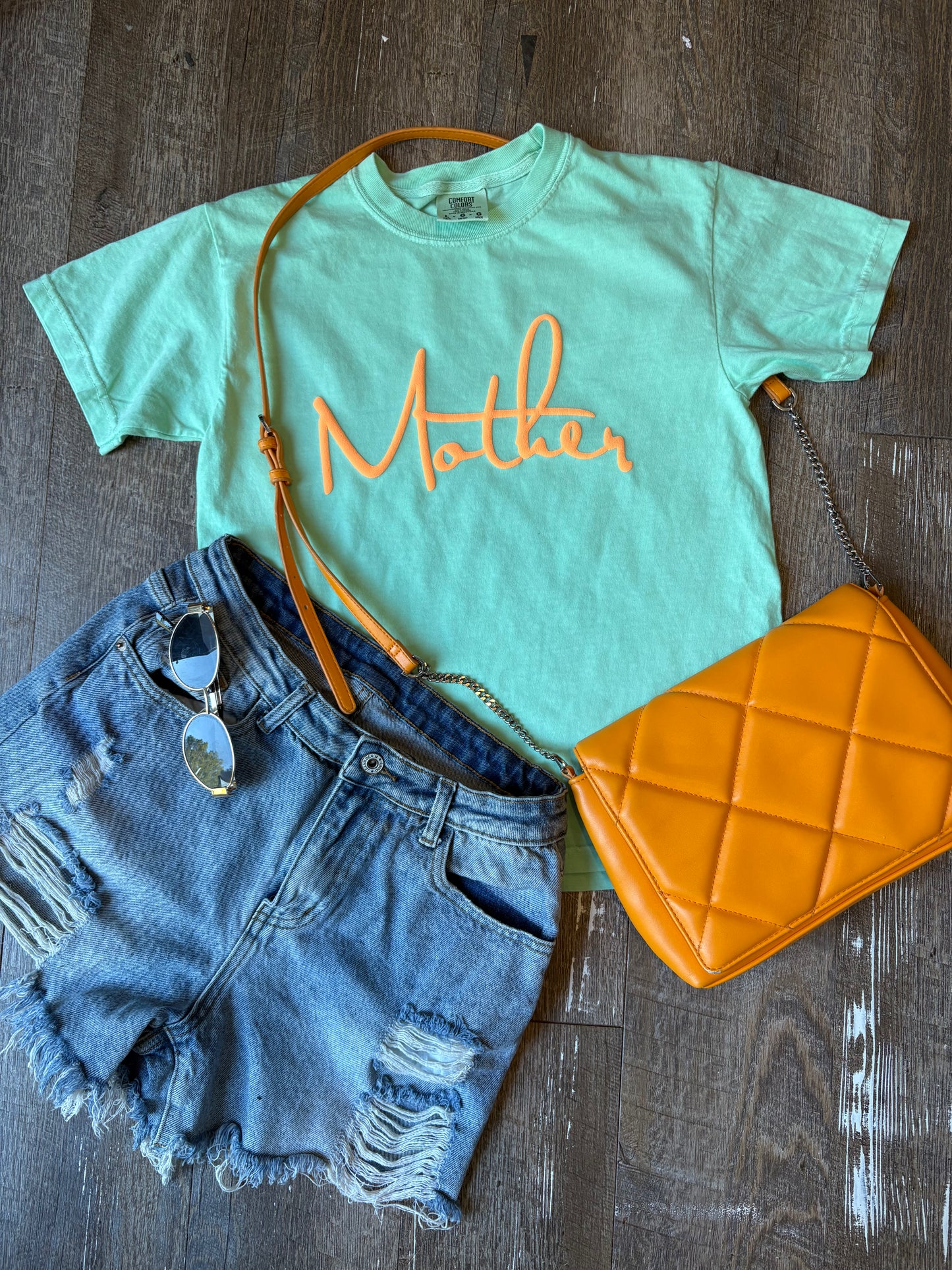 MOTHER - COMFORT COLORS