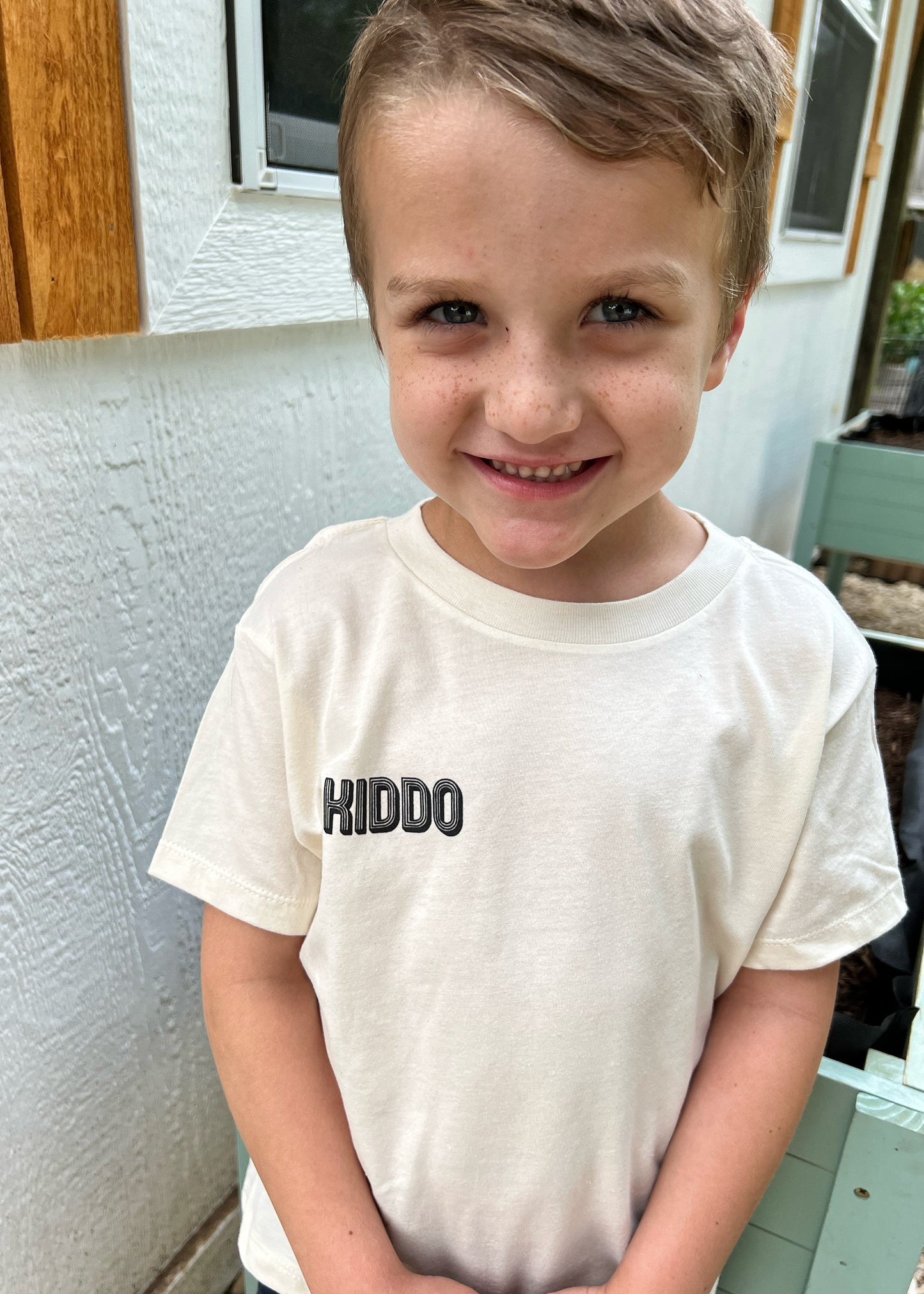 KIDDO checkered smiley - natural short sleeves