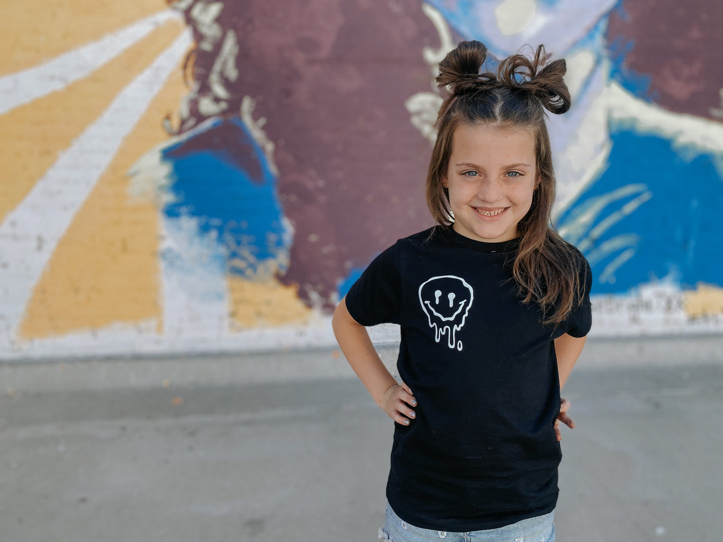 KIDDO checkered smiley - black short sleeves