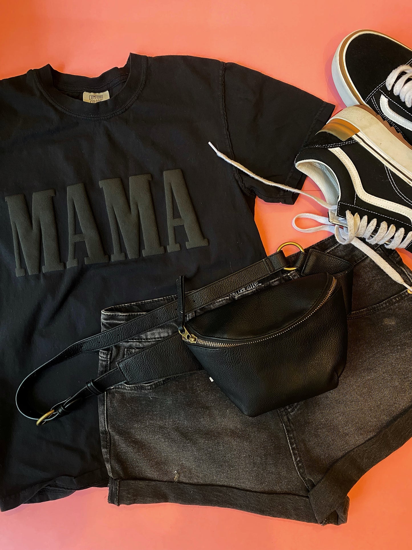 MAMA - Comfort Colors - BLACK PUFF
